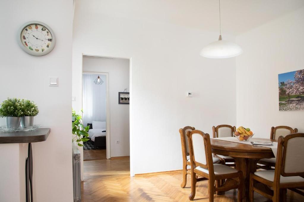 Lea And Maks'S City Apartment Urban Stay Zagreb Exterior foto
